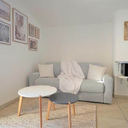 Studio Dernier Etage Avec Terrasse - Vue Montagne Крюзей Экстерьер фото